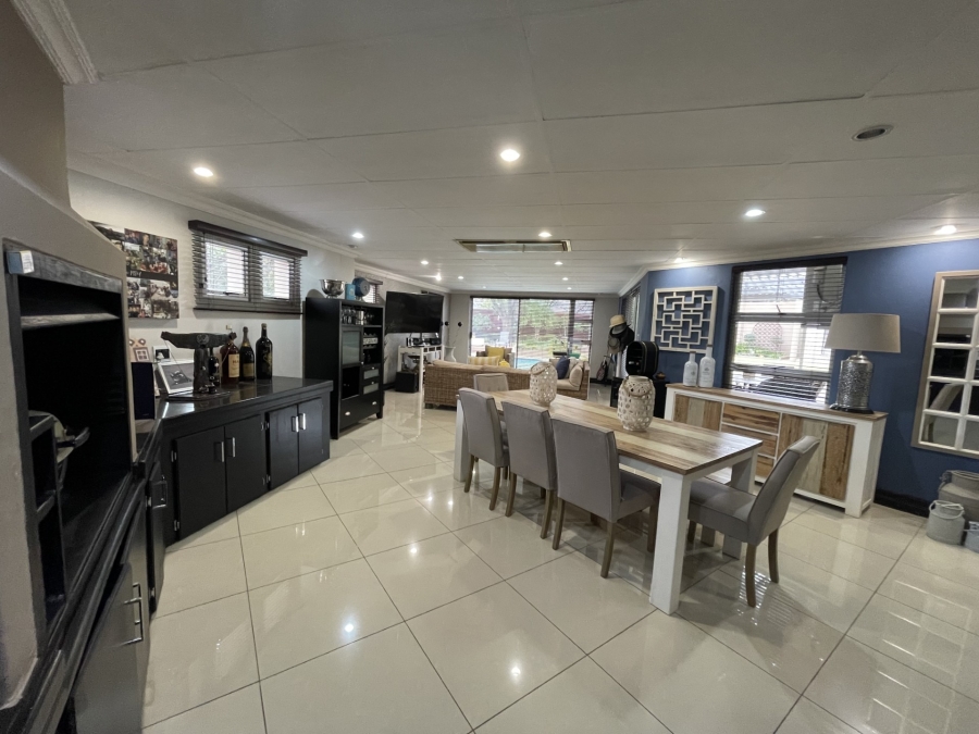 4 Bedroom Property for Sale in Heuwelsig Free State